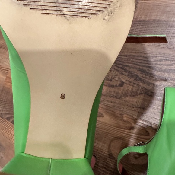 Intentionally Blank (from Anthropologie) bright green shoes size 8 New in box - Picture 10 of 10